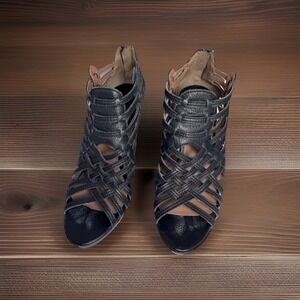 Lucky Brand Black Leather‎ Wedge Heels Women Size 8 M Edgy Open-Toed